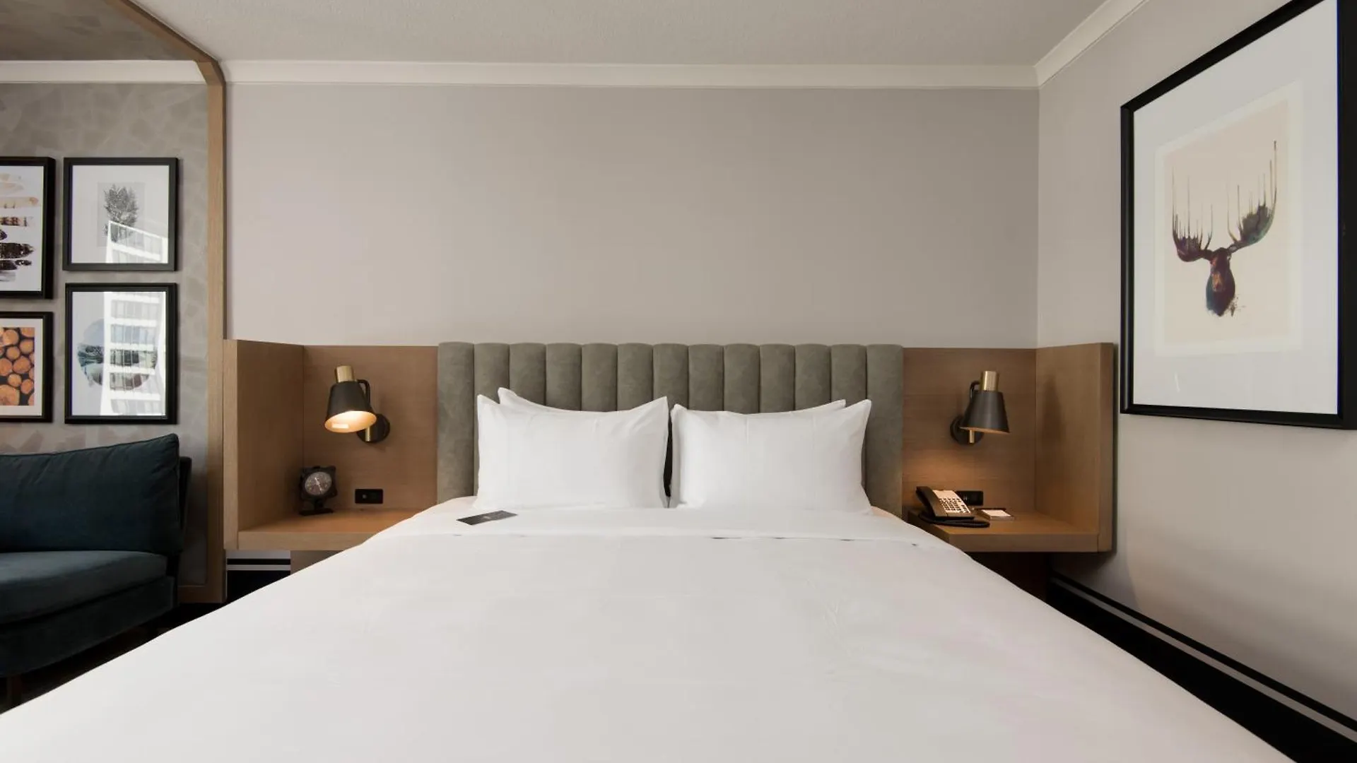 The Duniway Portland, A Hilton Hotel  Portland